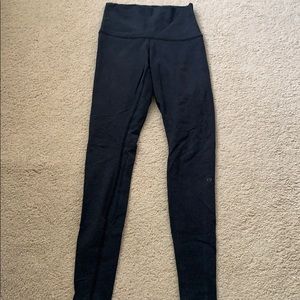 Lululemon yoga pants size 6